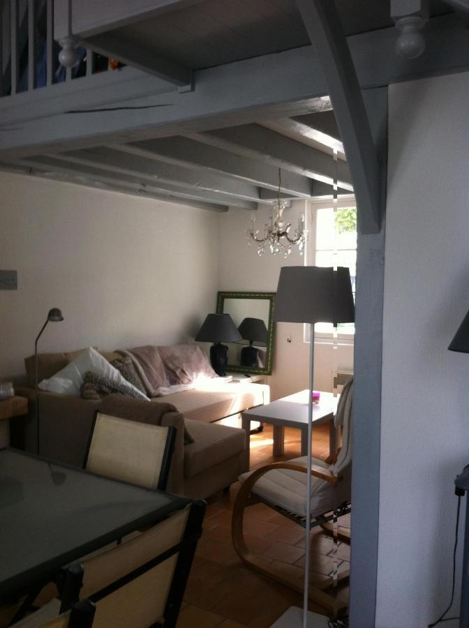 Charmante Petite Maison Typique Royan Juillet Location Minimum 7 Jours Pas De Court Sejour Saint-Georges-de-Didonne Exteriör bild